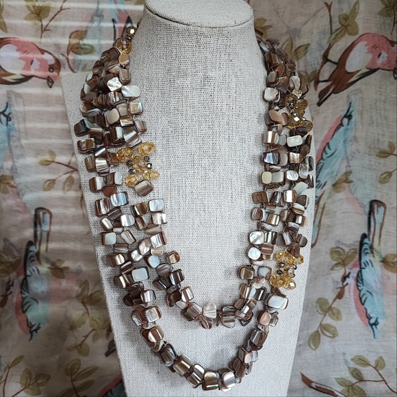Unsigned Jewelry - Mother of Pearl Seashell Sea Shell Extra Long Canary AB Beads Vintage Necklace
